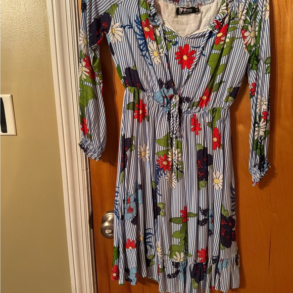 PopReal Mommy and Me Maxi Dresses Casual Floral Printed Long Sleeve dresses. - Picture 4 of 7